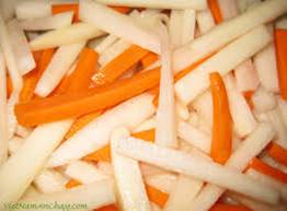 Ẩm thực :  Củ cải muối chua